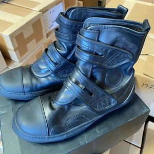 Diesel men leather boots. New!
